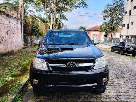 TOYOTA HILUX 3.0 SRV 4X4 CD 16V TURBO INTERCOOLER DIESEL 4P AUTOMÁTICO TOYOTA HILUX 3.0 SRV 4X4 CD 16V TURBO INTERCOOLER DIESEL 4P AUTOMÁTICO
